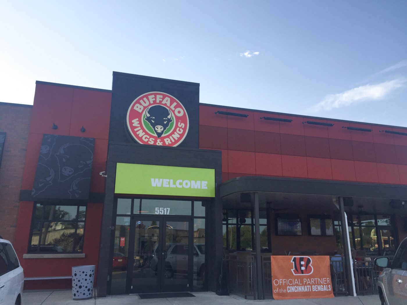 Buffalo Wings & Rings