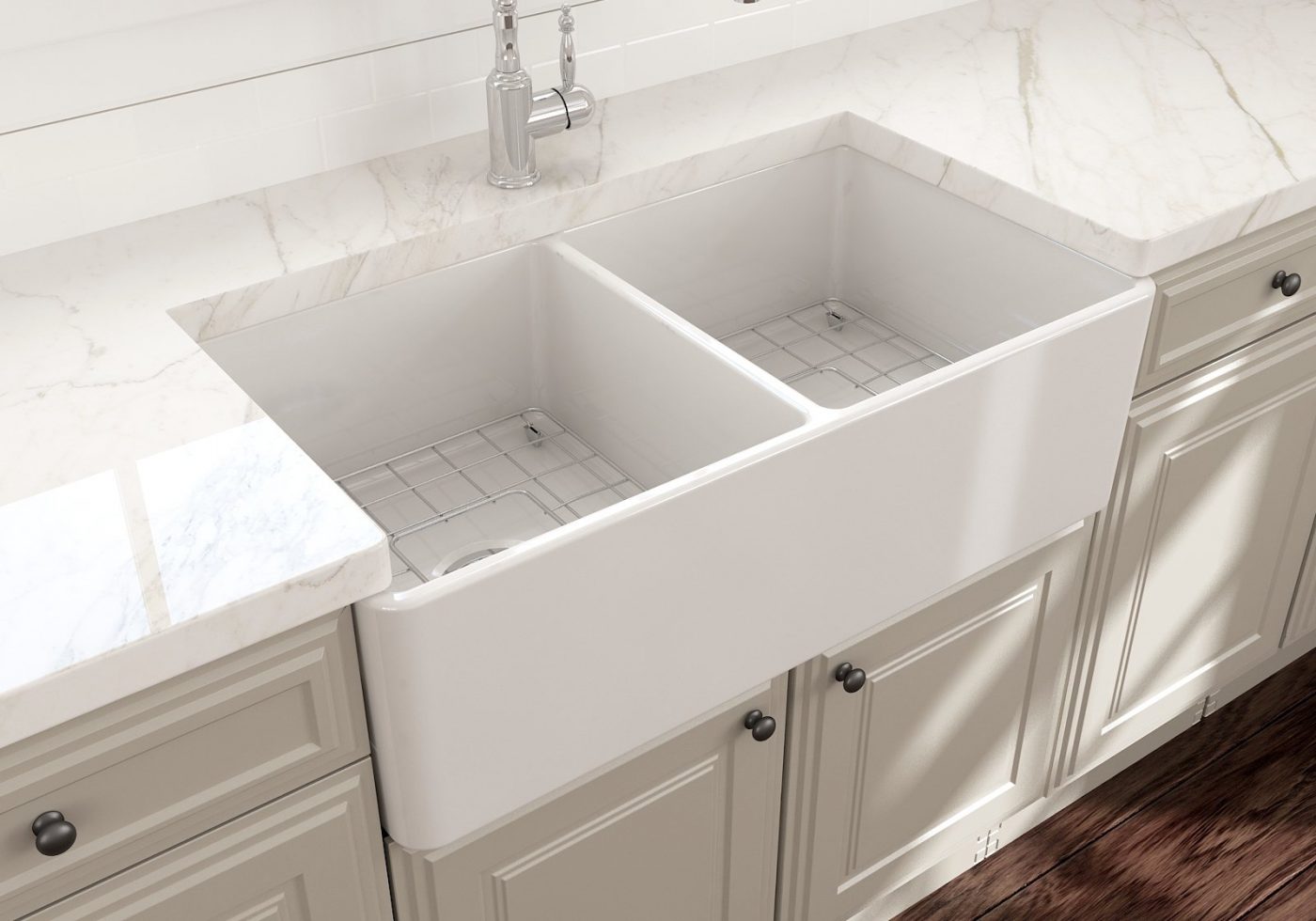 CLASSICO 33D Farmhouse Apron Front Fireclay 33" Double Bowl Kitchen Sink