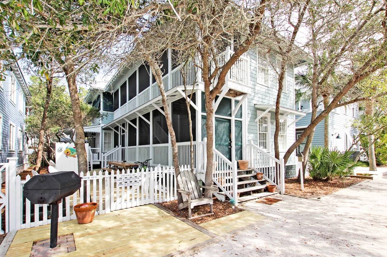 SANDY TOES seaside florida emerald coast beach cottage