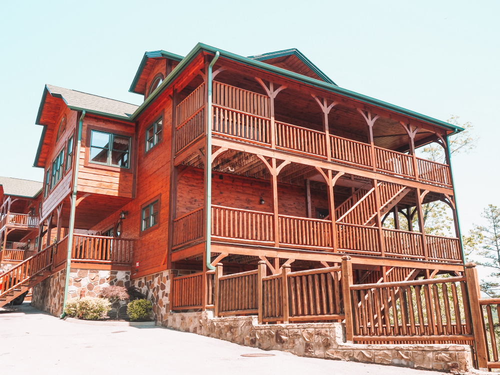 Cabins of the Smoky Mountains Gatlinburg Falls